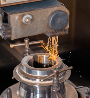 Электроэрозионная <br>обработка